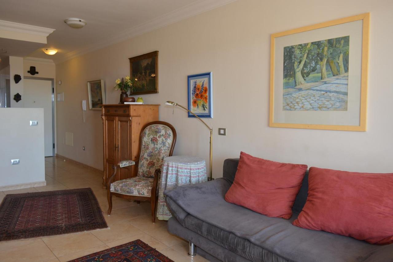 Leuchtturmterrasse Apartment Порис де Абона Екстериор снимка